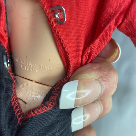 EUC NASCAR Barbie # 94  McDonald’s collector edition - Picture 8 of 8